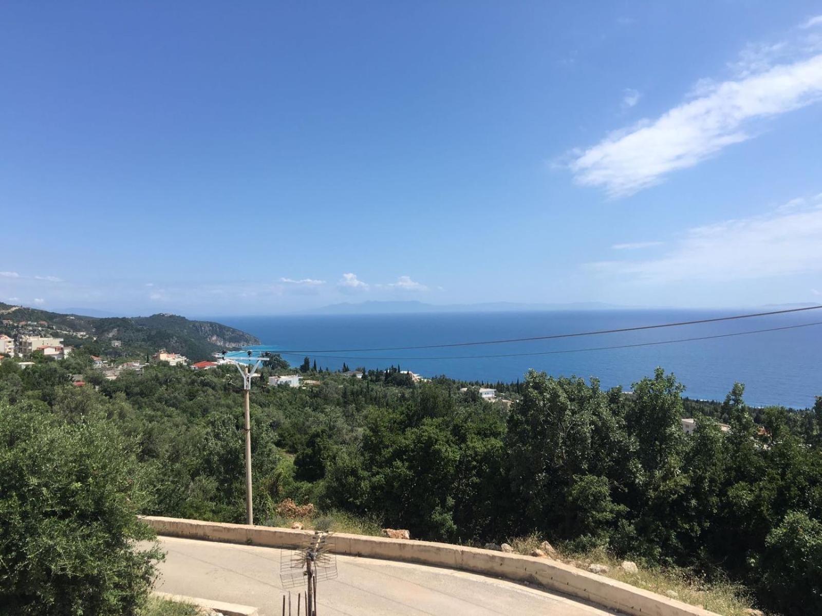 Salt Life Hotel Dhermi Exterior photo