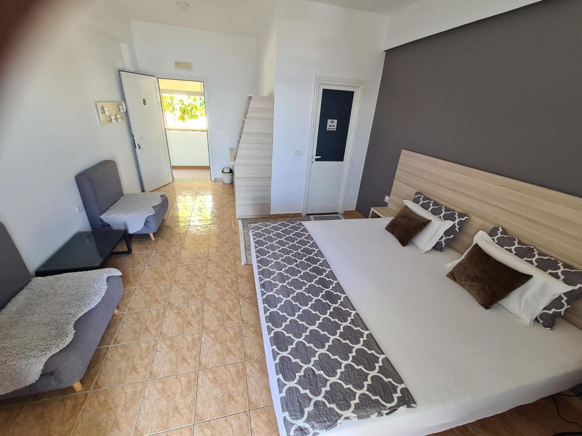 Salt Life Hotel Dhermi Exterior photo